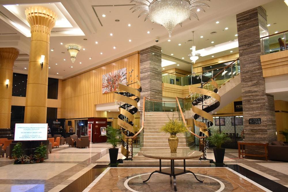 特纳拉酒店 班吉 外观 照片 Lobby