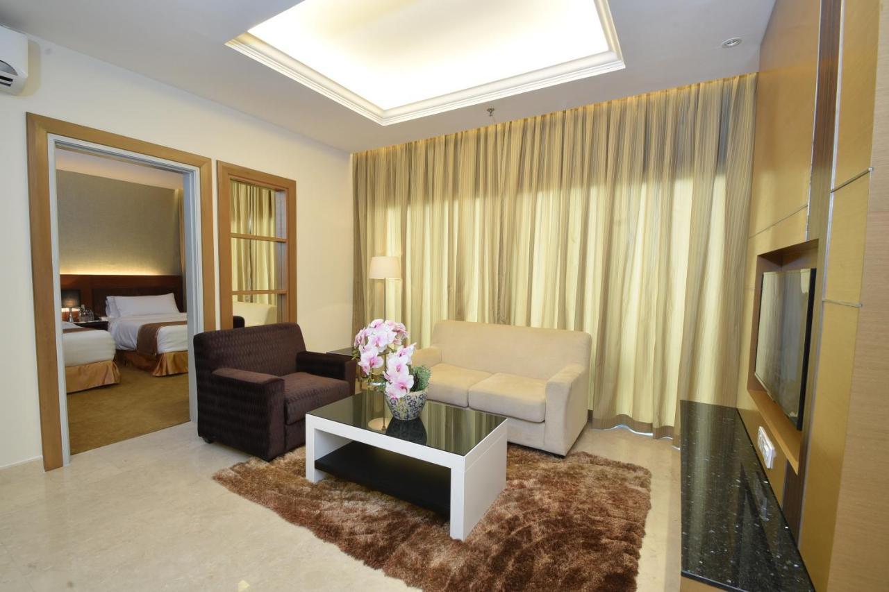 特纳拉酒店 班吉 外观 照片 Suite